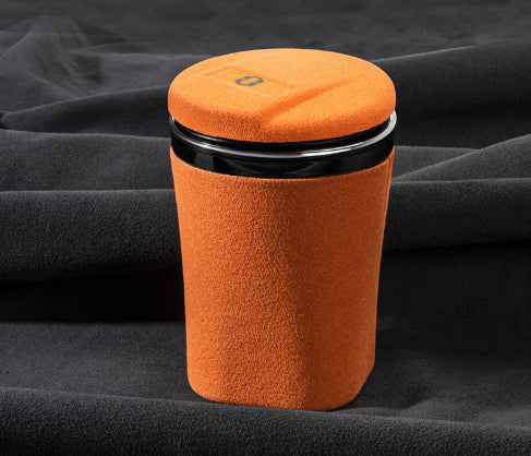 Adecuado para cenicero de coche AITO WENJIE M5 M7 M9 con tapa, material interior de gamuza anticenizas.
