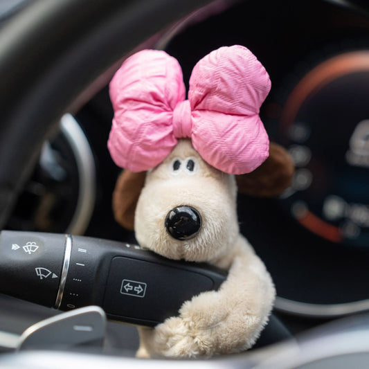 Pequeños adornos para coche, lindo perro de peluche con forma de cabeza, decoración sentimental para el interior del coche.